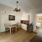 Zamecek Na Celadne Hotel Celadna
