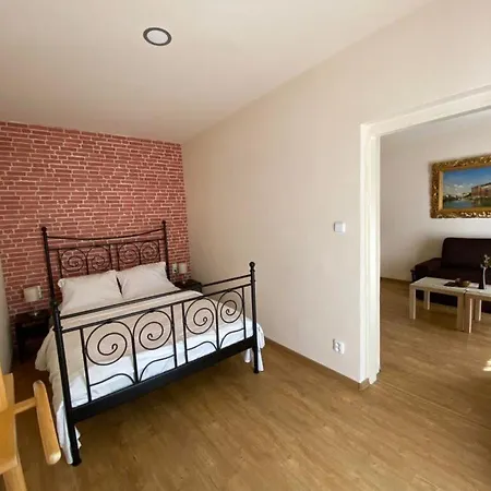 Zamecek Na Celadne Hotel