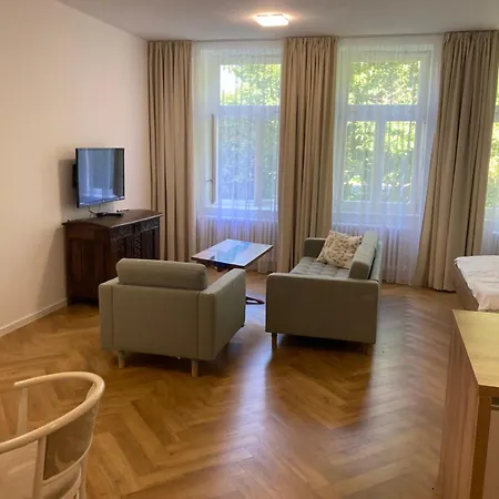 Hotel Zamecek Na Celadne
