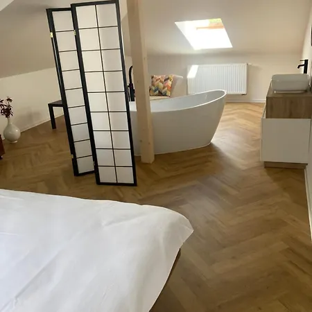 Zamecek Na Celadne Hotel Celadna