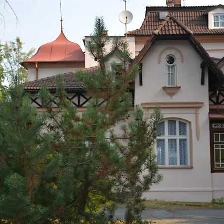 Zamecek Na Celadne 3* Čeladná